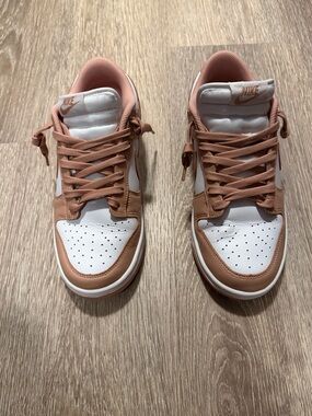 Nike Low-Top Sneakers in White and Dusty Pink